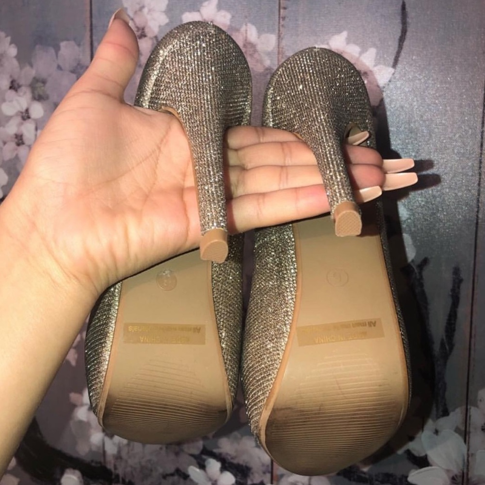 SOLD 🚫 - Picture 3 of 3